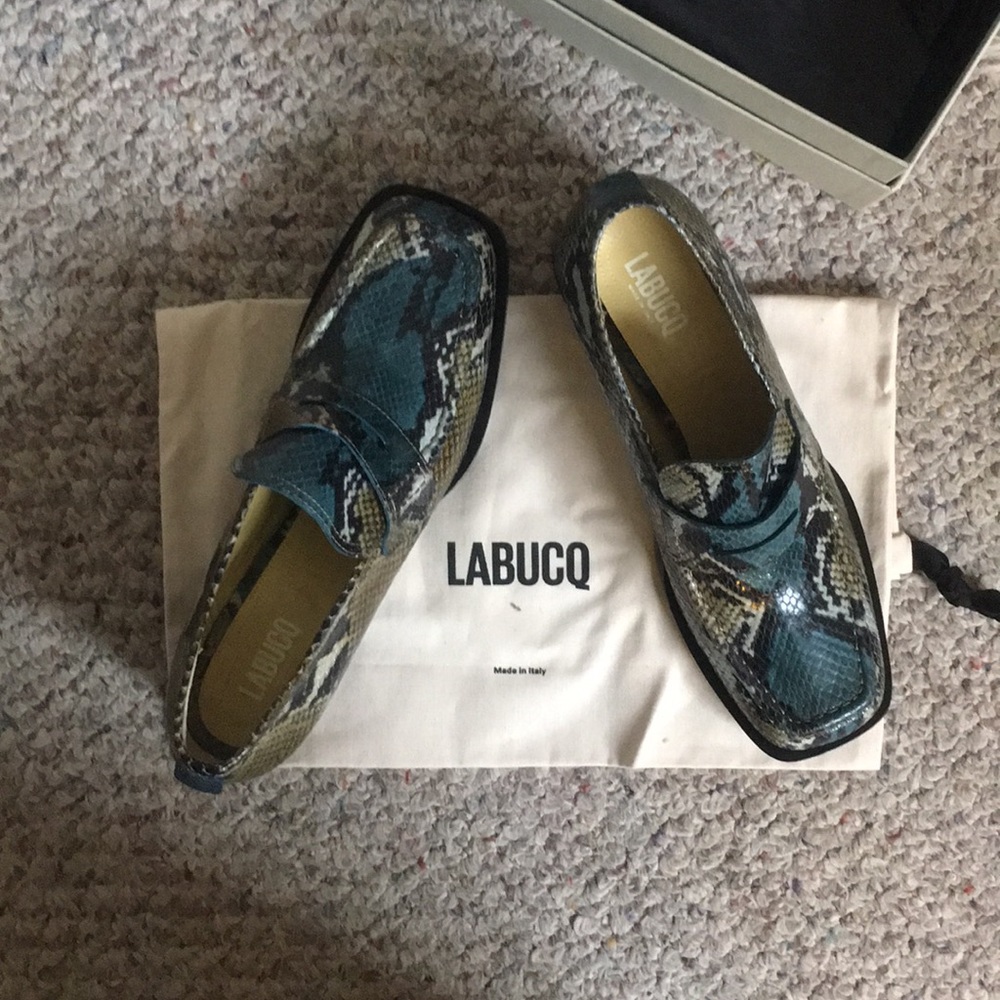 Labucq kitty loafer olive size 41